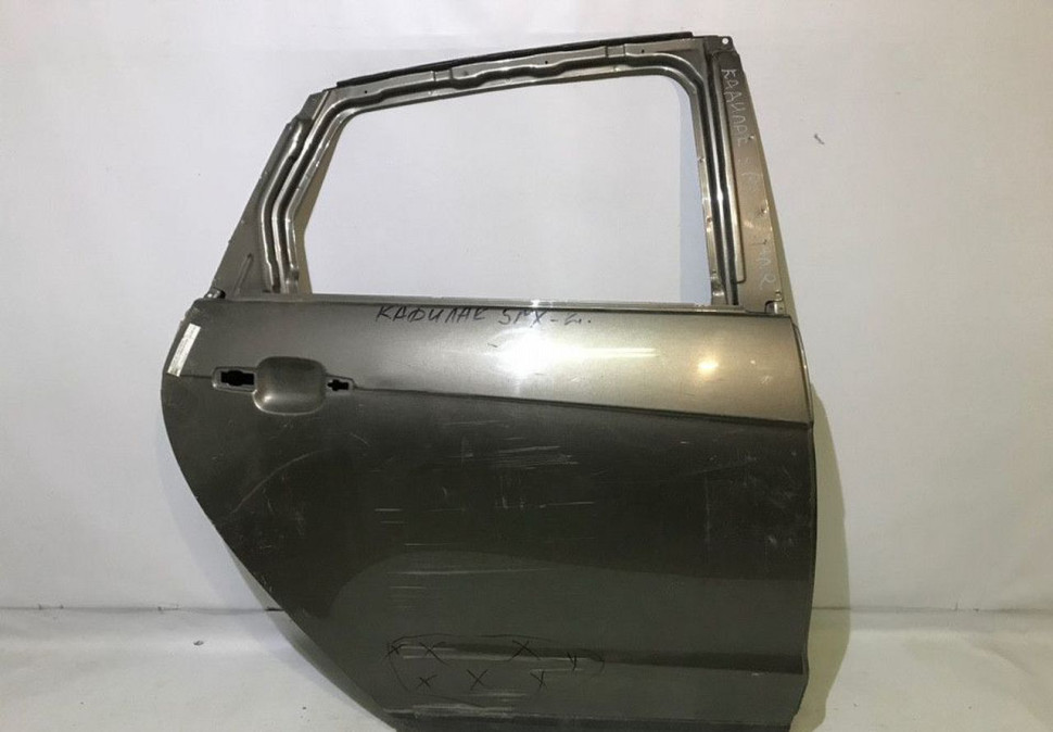 Дверь задняя правая Cadillac SRX-2 oem 22800229 (Скл-3)