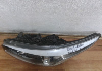 Фара левая Kia Ceed JD oem 92101A2220 (слом. 3 крепл., трещ. корп.)