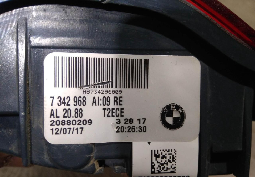 Фонарь внутренний правый бу BMW 7 G11 OEM 63217342968 Фонарь внутренний правый бу BMW 7 G11 OEM 63217342968