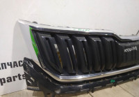 Решетка радиатора бу Skoda Kodiaq OEM 565853653A