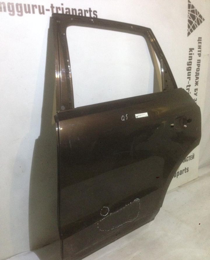 Дверь задняя левая Audi Q5 oem 8R0833051B (скл-3)