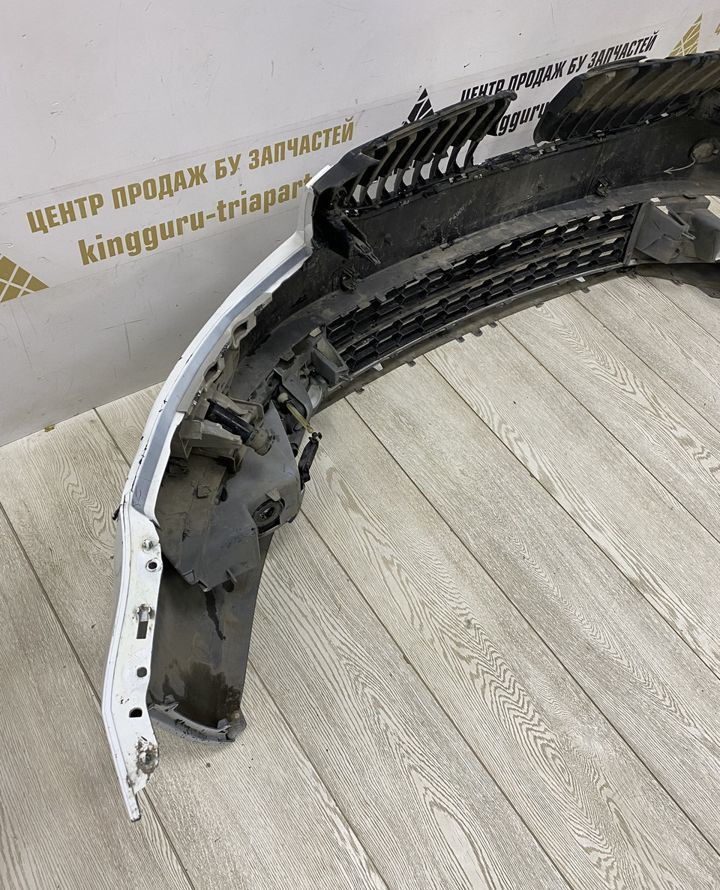 Бампер передний Skoda Octavia A7 до рестайлинг 2013 OEM 5E0807221 Бампер передний Skoda Octavia A7 до рестайлинг 2013 OEM 5E0807221