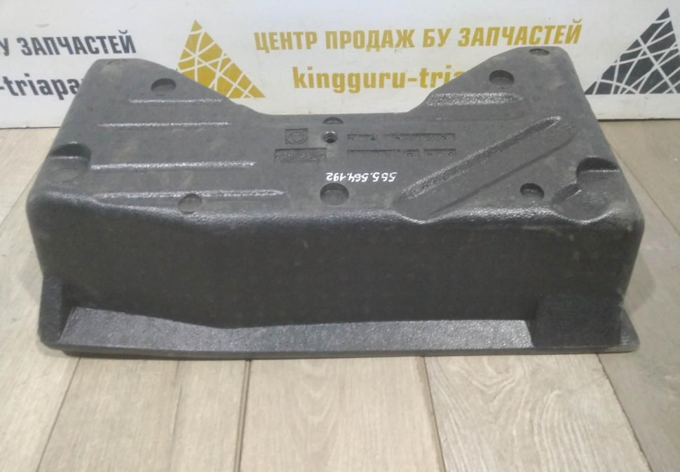 Ящик для инструментов в багажник Skoda Rapid oem 60u863957 Ящик для инструментов в багажник Skoda Rapid oem 60u863957