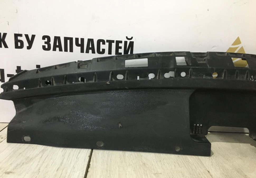 Накладка передней панели Hyundai Elantra 6 рестайлинг 2018 OEM 86360F2AA0 Накладка передней панели Hyundai Elantra 6 рестайлинг 2018 OEM 86360F2AA0