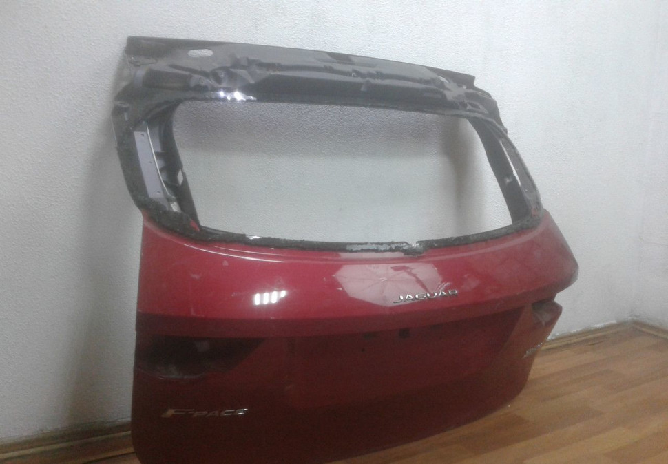Крышка багажника Jaguar F-Pace oem T4A13309LML (мал.вмятина) (скл-3) Крышка багажника Jaguar F-Pace oem T4A13309LML (мал.вмятина) (скл-3)