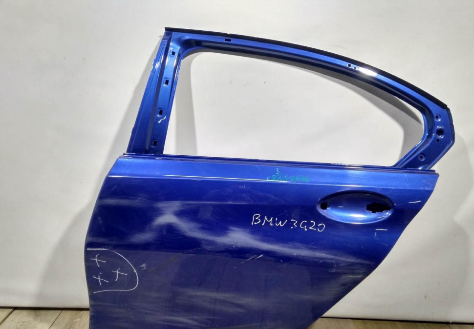 Дверь задняя левая бу BMW 3 G20 OEM 41517482277