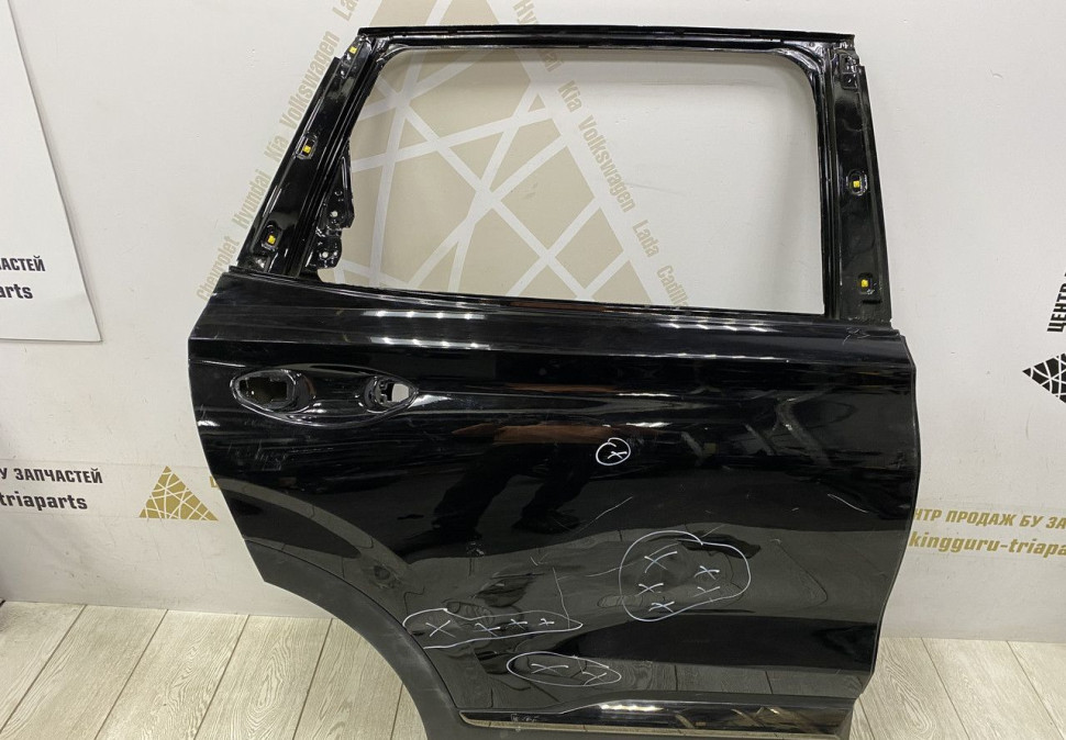Дверь задняя правая Hyundai Santa Fe 4 2018 OEM 77004S1000 Дверь задняя правая Hyundai Santa Fe 4 2018 OEM 77004S1000
