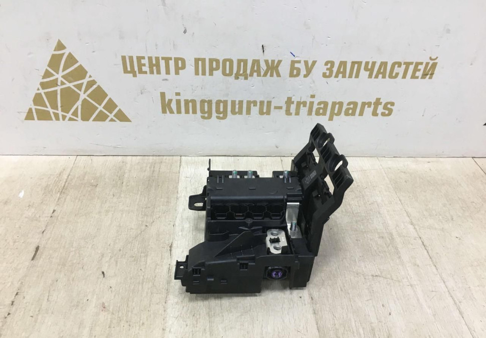 Блок предохранителей BMW 7 G11 OEM 6802943