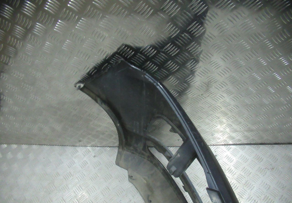 Бампер передний Volkswagen Multivan T6 2015> oem 7e5807221d Бампер передний Volkswagen Multivan T6 2015> oem 7e5807221d