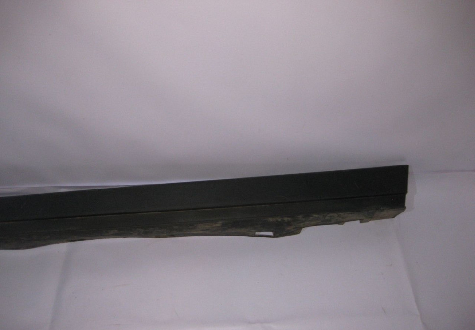 Накладка порога правая Ford Kuga (12>) oem cv44s10154a Накладка порога правая Ford Kuga (12>) oem cv44s10154a