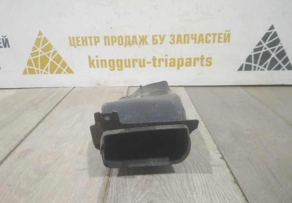 Воздуховод тормозного механизма правый бу BMW Х5 G05 OEM 51747421700 Воздуховод тормозного механизма правый бу BMW Х5 G05 OEM 51747421700