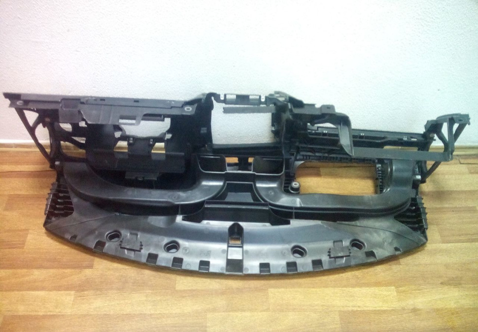 Торпедо Volkswagen Polo седан oem 6ru857003 Торпедо Volkswagen Polo седан oem 6ru857003