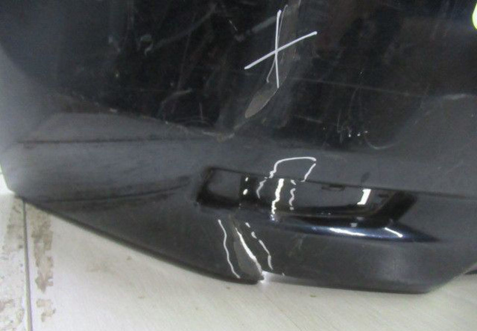 Бампер задний Toyota Corolla E180 oem 5215902A20 (Скл-3) Бампер задний Toyota Corolla E180 oem 5215902A20 (Скл-3)