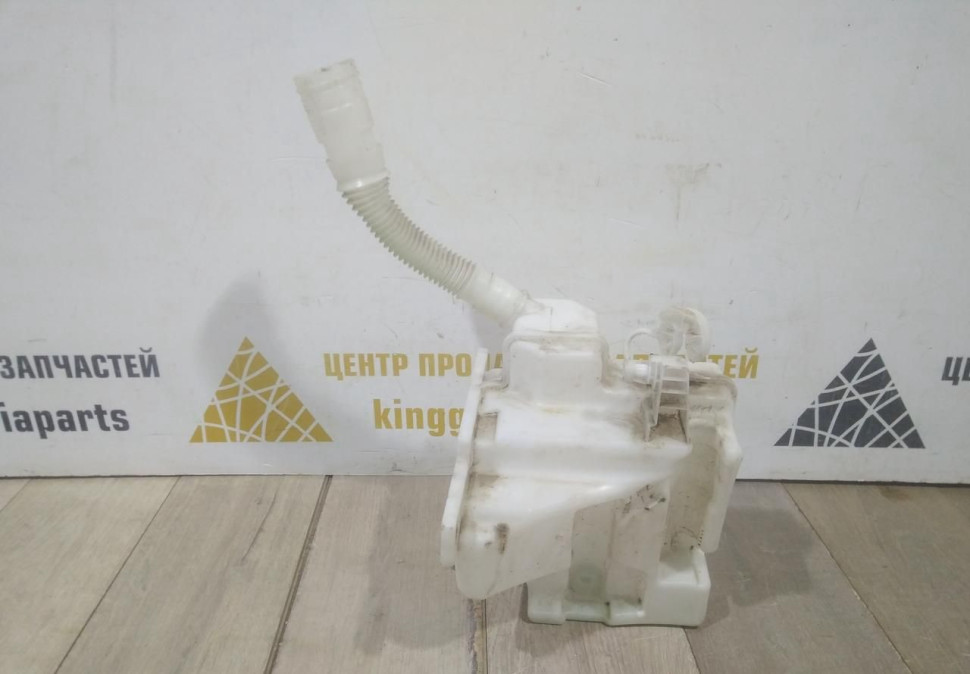 Бачок омывателя бу Skoda Rapid OEM 6RU955453