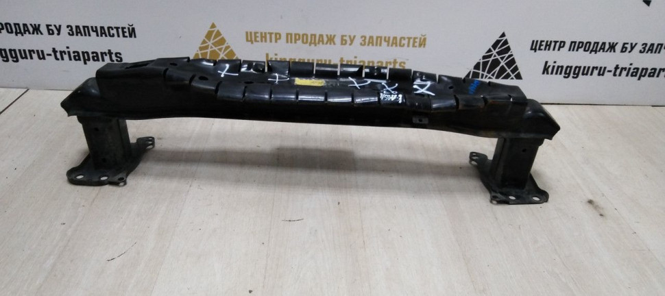 Усилитель переднего бампера Volkswagen Passat B7 11-15 oem 3aa807109b