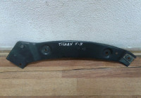 Суппорт фары правый Volkswagen Tiguan (11-16) oem 5n0805932b