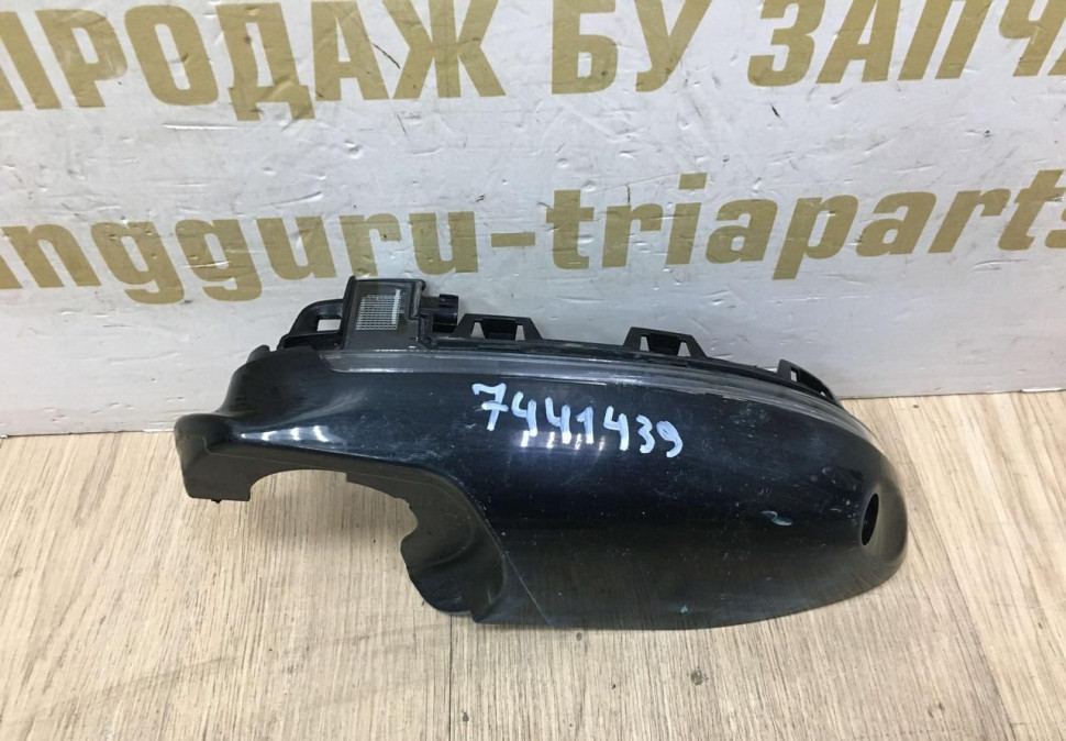 Повторитель поворота левого зеркала BMW X3 G01 OEM 63137441439