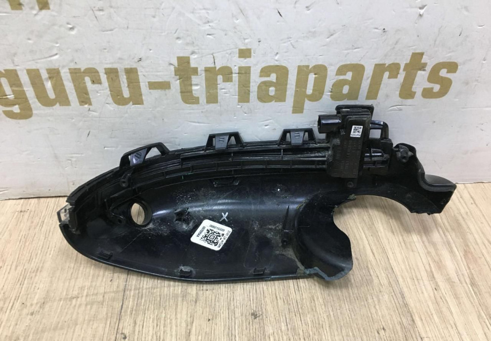 Повторитель поворота левого зеркала BMW X3 G01 OEM 63137441439
