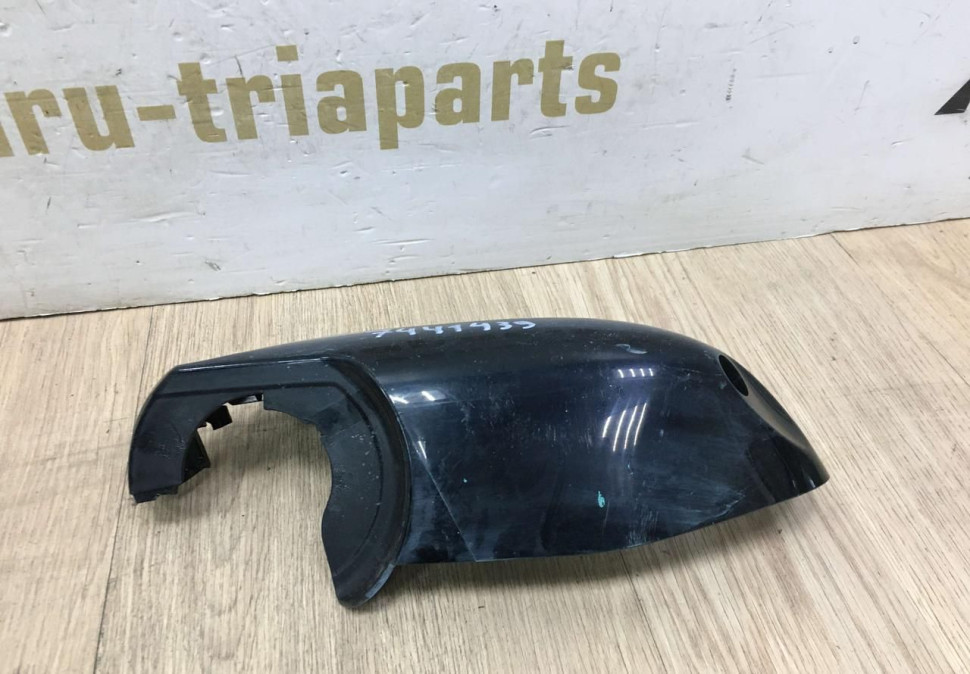 Повторитель поворота левого зеркала BMW X3 G01 OEM 63137441439