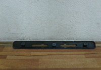 Накладка крышки багажника Vaz Niva oem 212138212216 (трещина) (скл-3)