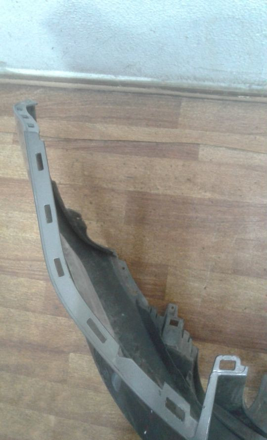 Бампер задний Volkswagen Golf 7 oem 5g6807421 (мал. трещины)