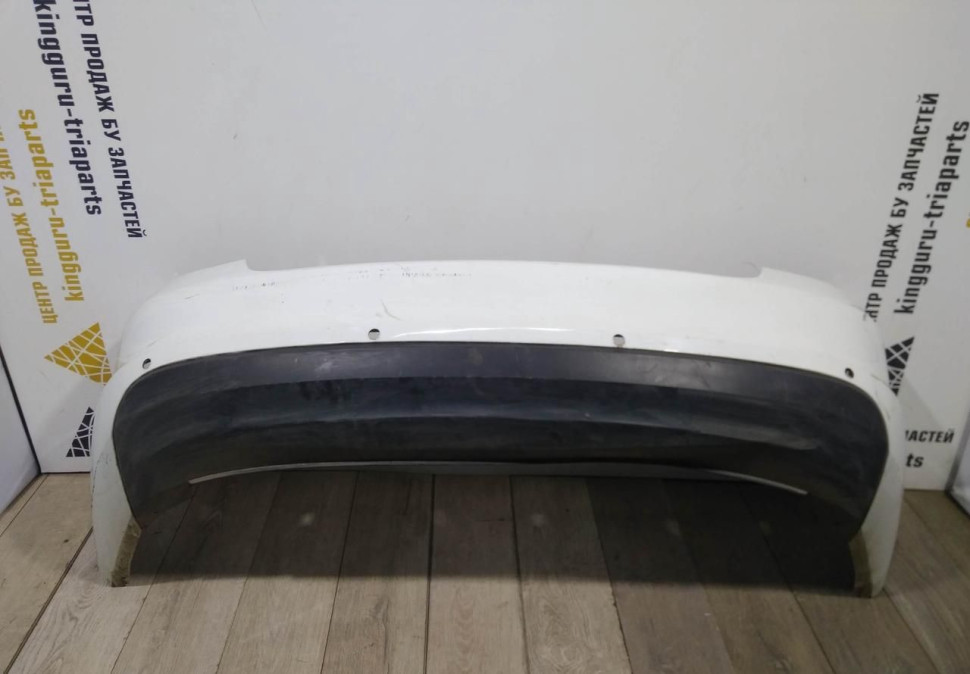 Бампер задний бу Skoda Rapid OEM 60U807421B (В)