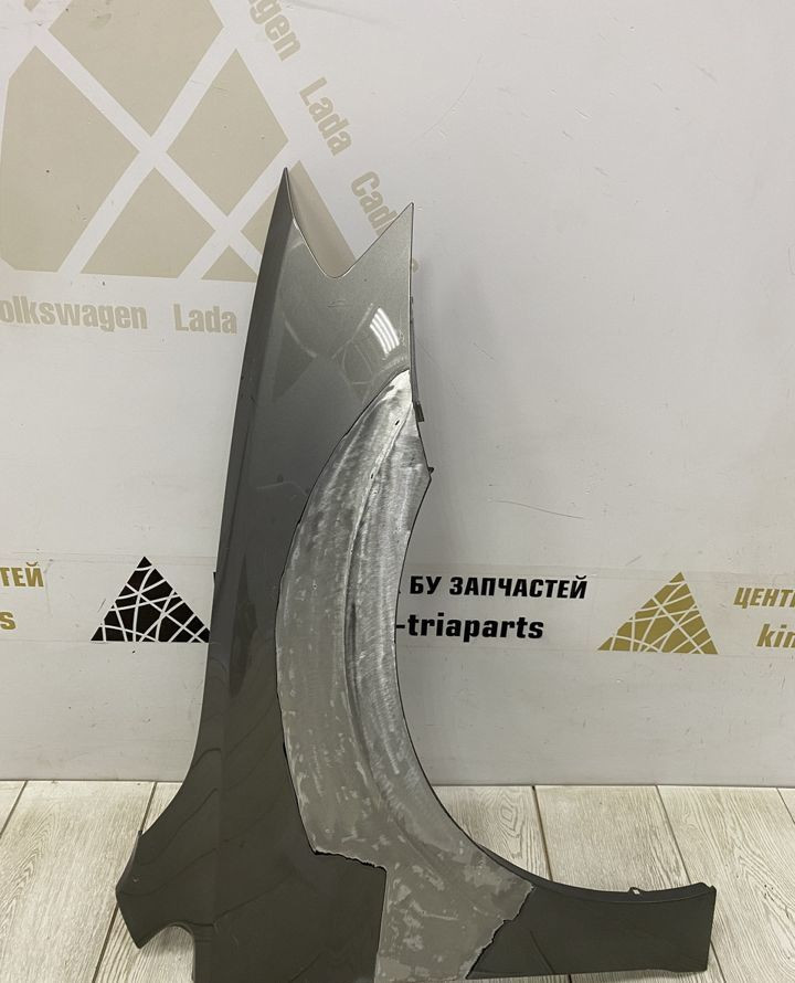 Крыло переднее правое Volkswagen Golf 7 дорестайлинг 2012 OEM 5G0821106