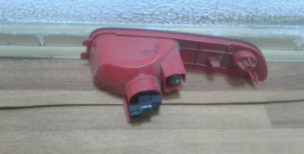 Фонарь птф задний левый Kia Sorento 2 oem 924052p300