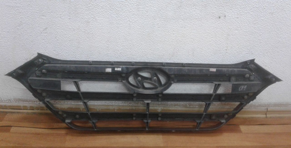 Решетка радиатора Hyundai Tucson 3 oem 86351d7100 (трещ. хрома) Решетка радиатора Hyundai Tucson 3 oem 86351d7100 (трещ. хрома)