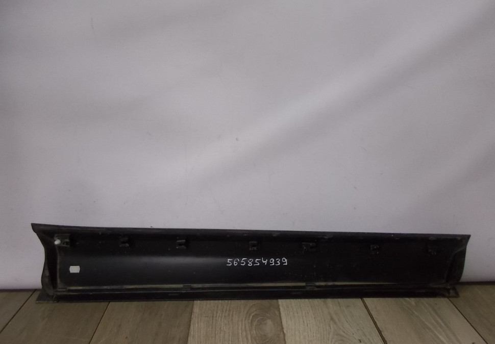 Молдинг двери передний левый Skoda Kodiaq OEM 565854939