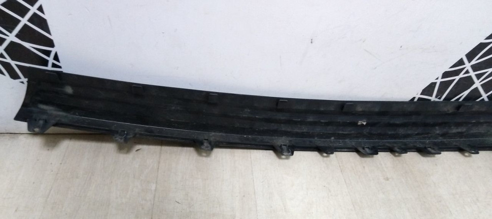 Накладка заднего бампера Cadillac Escallade 4 oem 22960927 Накладка заднего бампера Cadillac Escallade 4 oem 22960927