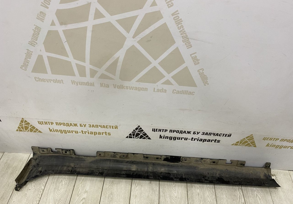 Порог правый BMW X3 F25 OEM 51777210080 Порог правый BMW X3 F25 OEM 51777210080