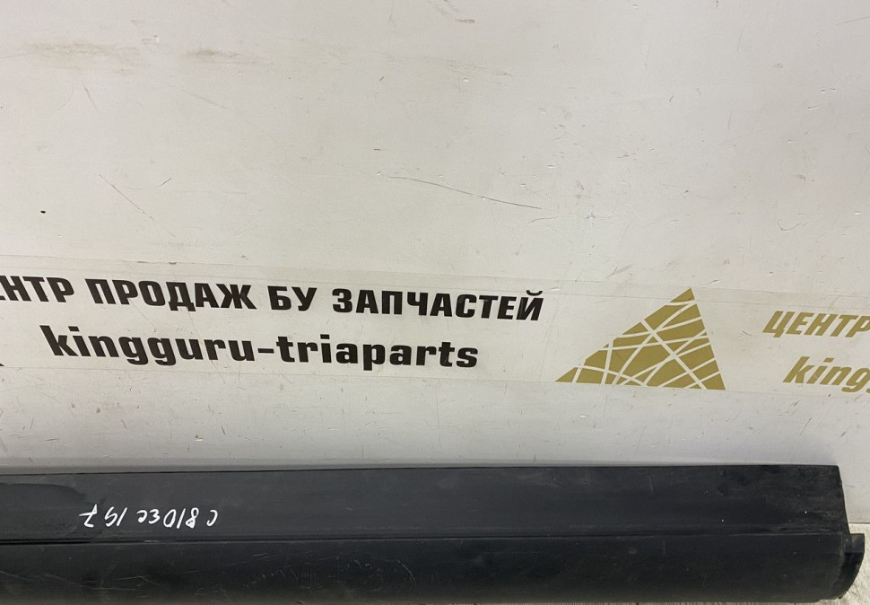 Порог правый BMW X3 F25 OEM 51777210080
