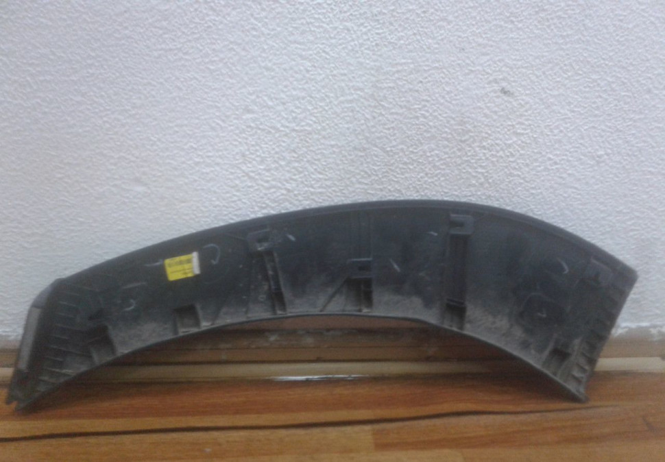 Накладка заднего крыла правая Hyundai Tucson 3 oem 87744d7000