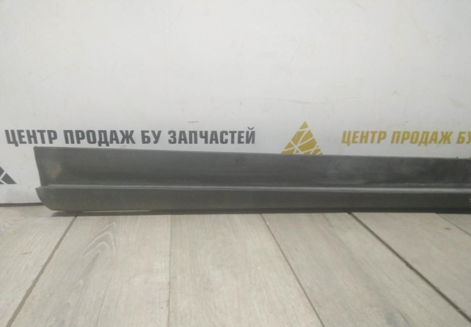 Порог левый бу BMW X3 F25 OEM 51777210079