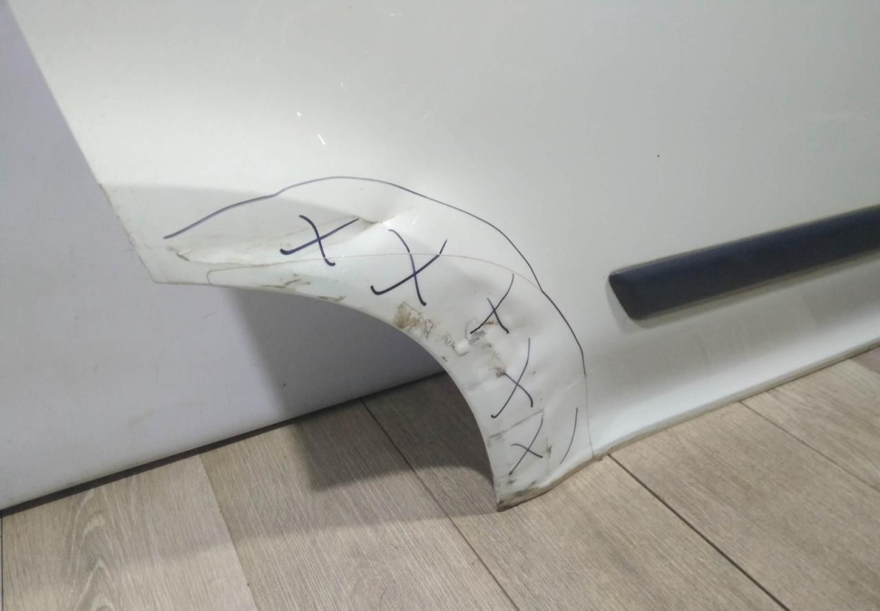 Дверь задняя правая бу Skoda Yeti OEM 5L0833052