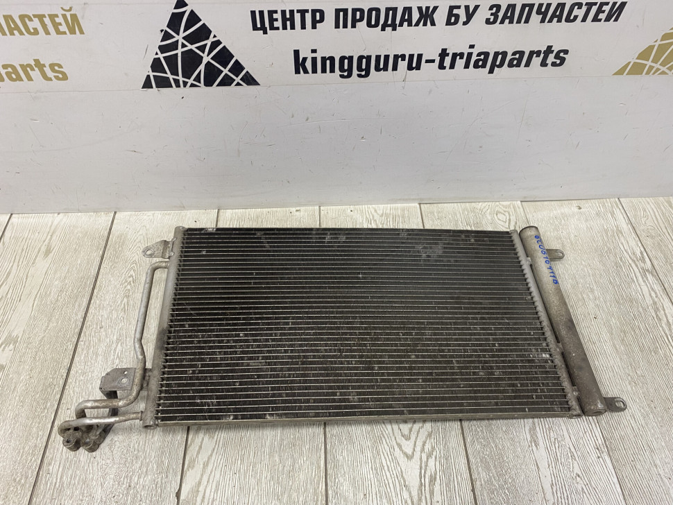 Радиатор кондиционера Volkswagen Polo 5 2009 oem 6C0816411B Радиатор кондиционера Volkswagen Polo 5 2009 oem 6C0816411B
