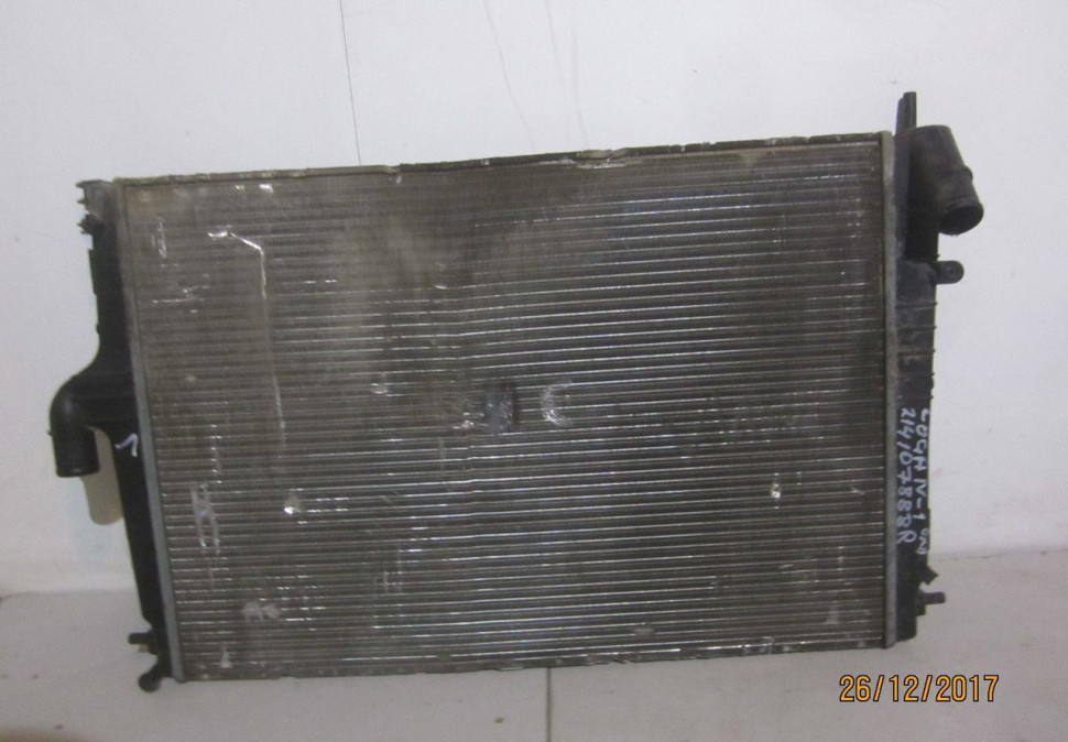 Радиатор охлаждения Renault Logan 1 oem 214107888r (скл-3) Радиатор охлаждения Renault Logan 1 oem 214107888r (скл-3)