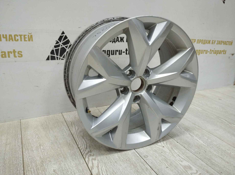 Диск литой R18 Volkswagen Teramont OEM 3QF601025L