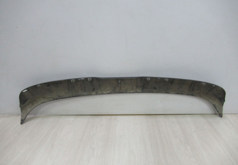 Спойлер заднего бампера Lada Vesta oem 8450008884 (скл-3)