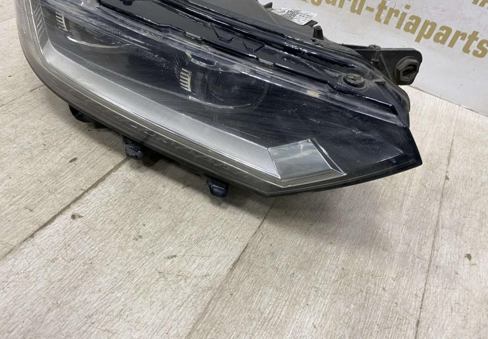 Фара правая Volkswagen Passat B8 2014 oem 3G1941082G Фара правая Volkswagen Passat B8 2014 oem 3G1941082G