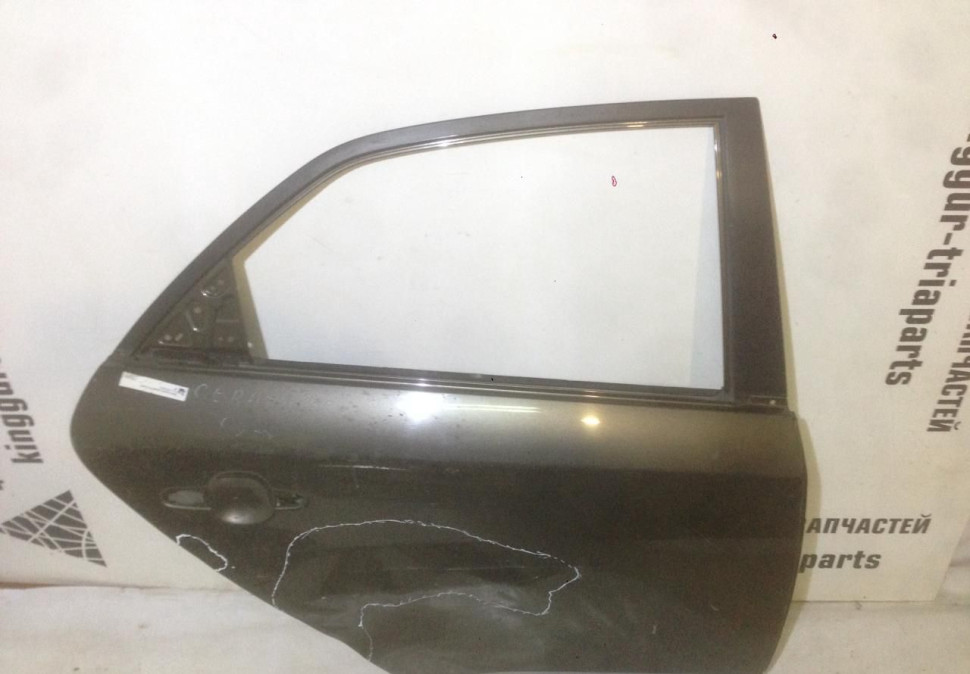Дверь задняя правая Kia Cerato 2 oem 770041M010 (скл-3) Дверь задняя правая Kia Cerato 2 oem 770041M010 (скл-3)