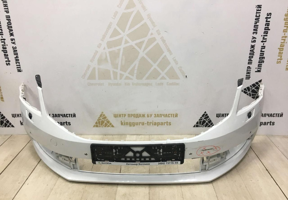 Бампер передний Skoda Octavia A7 рестайлинг OEM 5EU807221F
