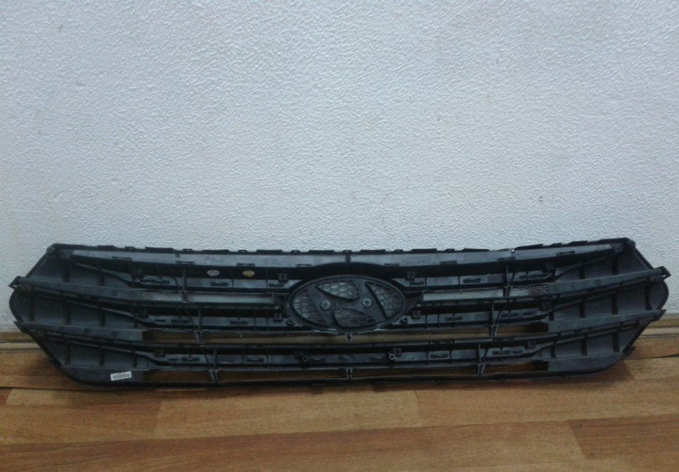 Решетка радиатора Hyundai Creta oem 86351m0000 Решетка радиатора Hyundai Creta oem 86351m0000