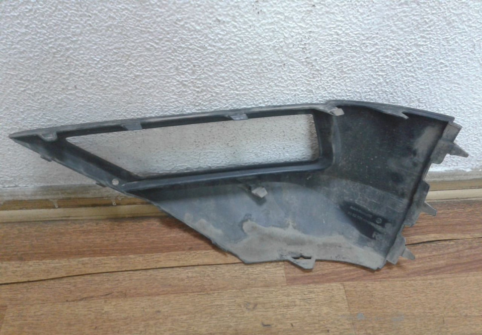 Решетка рамка птф правая Volkswgen Tiguan 2 oem 5na853212 (скл-3) Решетка рамка птф правая Volkswgen Tiguan 2 oem 5na853212 (скл-3)
