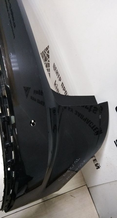 Бампер задний Volkswagen Touareg 3 oem 760807417