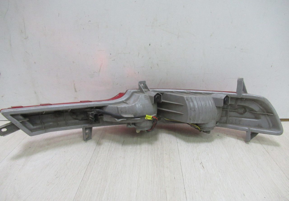 Противотуманный фонарь задний левый KIA Sportage oem 924053u300 (скл-3) Противотуманный фонарь задний левый KIA Sportage oem 924053u300 (скл-3)