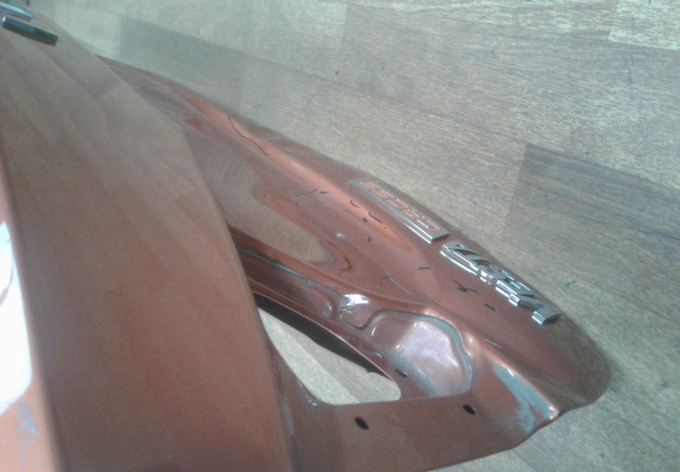 Крышка багажника Lada Vesta cross х/б (вмятина) (скл-3) Крышка багажника Lada Vesta cross х/б (вмятина) (скл-3)