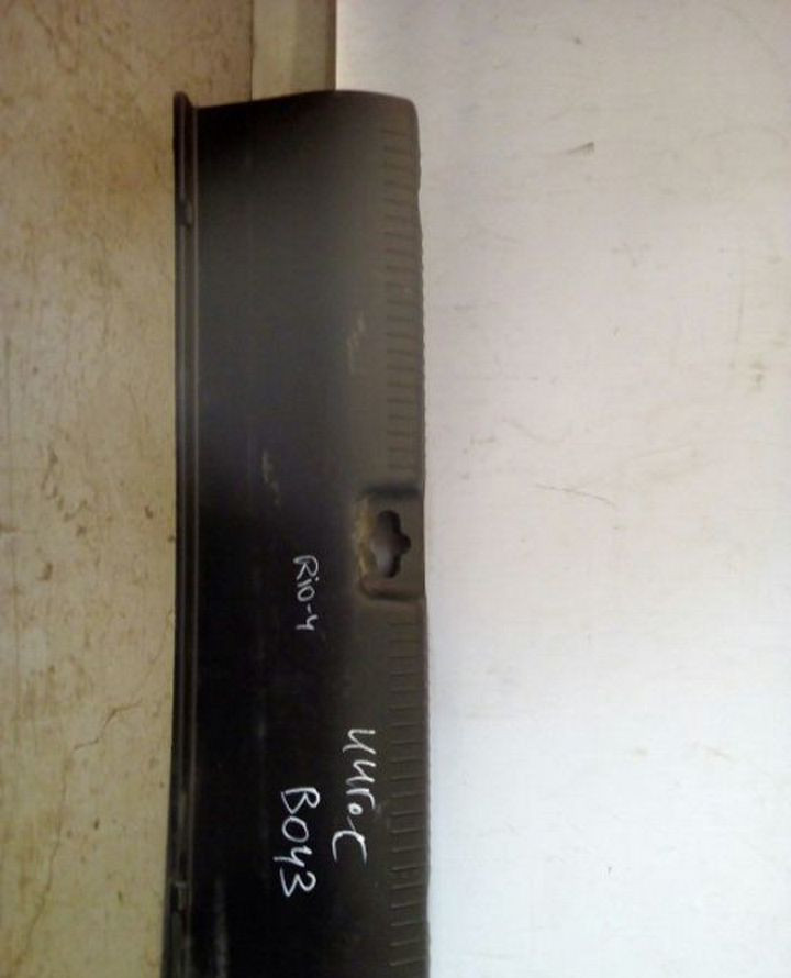 Обивка задней панели Kia Rio 4 седан