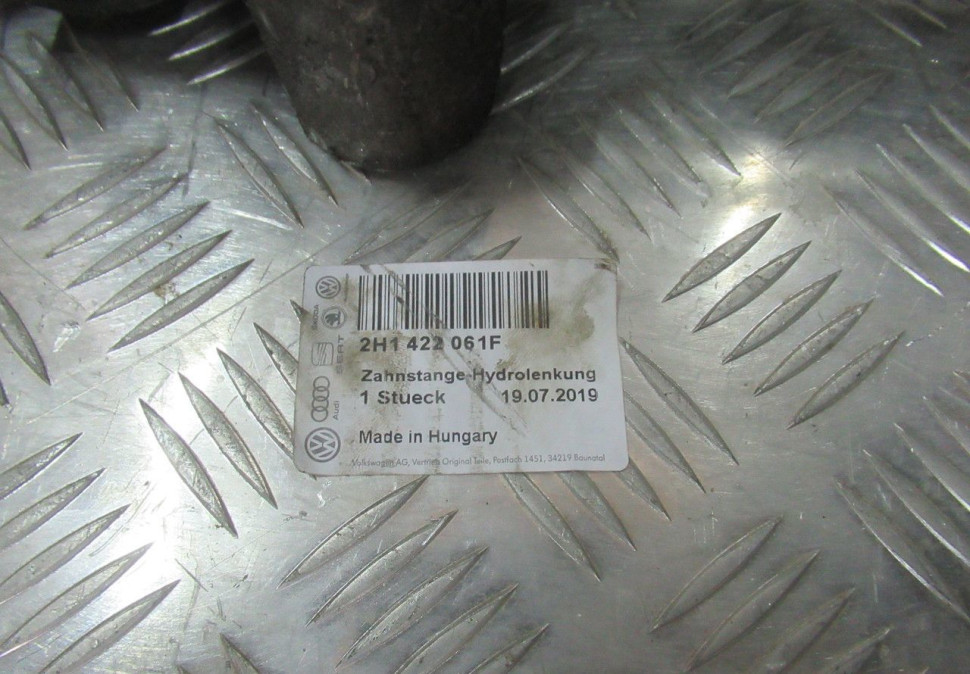 Рулевая рейка Volkswagen Amarok / Touareg 1 oem 2H1422061F Рулевая рейка Volkswagen Amarok / Touareg 1 oem 2H1422061F